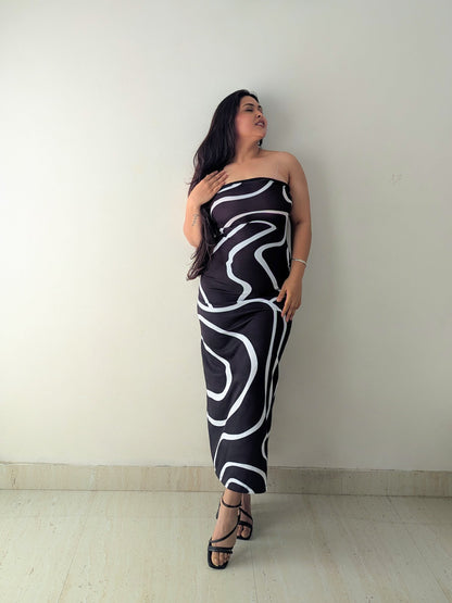 Cheekee Noir Wave Strapless Maxi Dress 🖤🤍