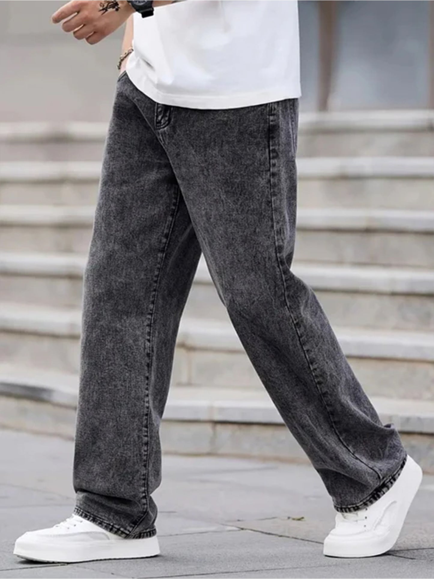 Men's Vintage Black Straight-Leg Jeans