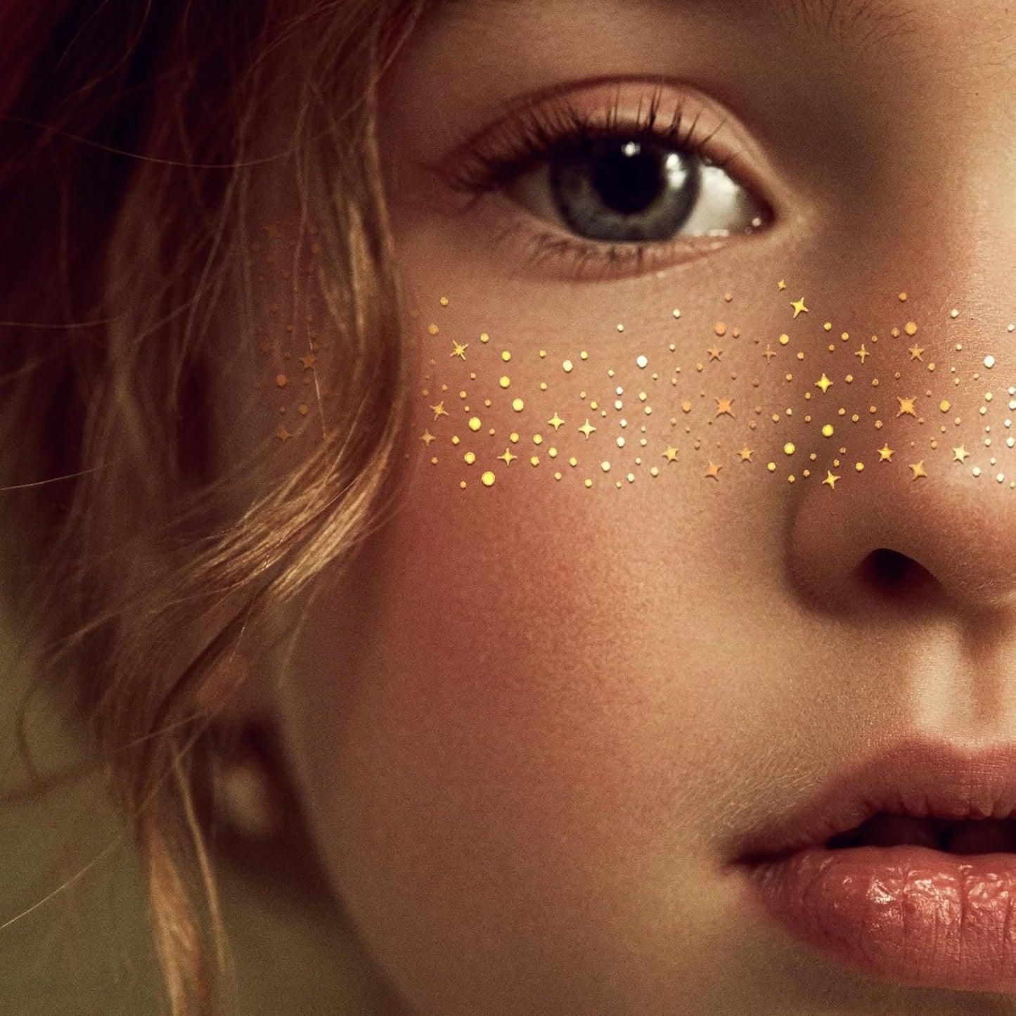 Cheekee Glitter Freckles | Gold Sparkle Face Tattoo Patch (1 Pc)