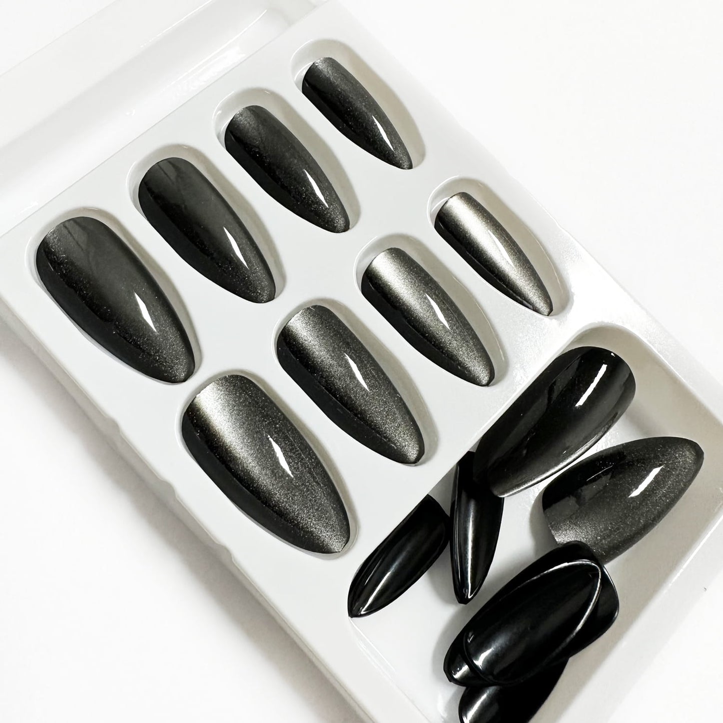 Smoky Charcoal Cat-Eye Press-On Nails